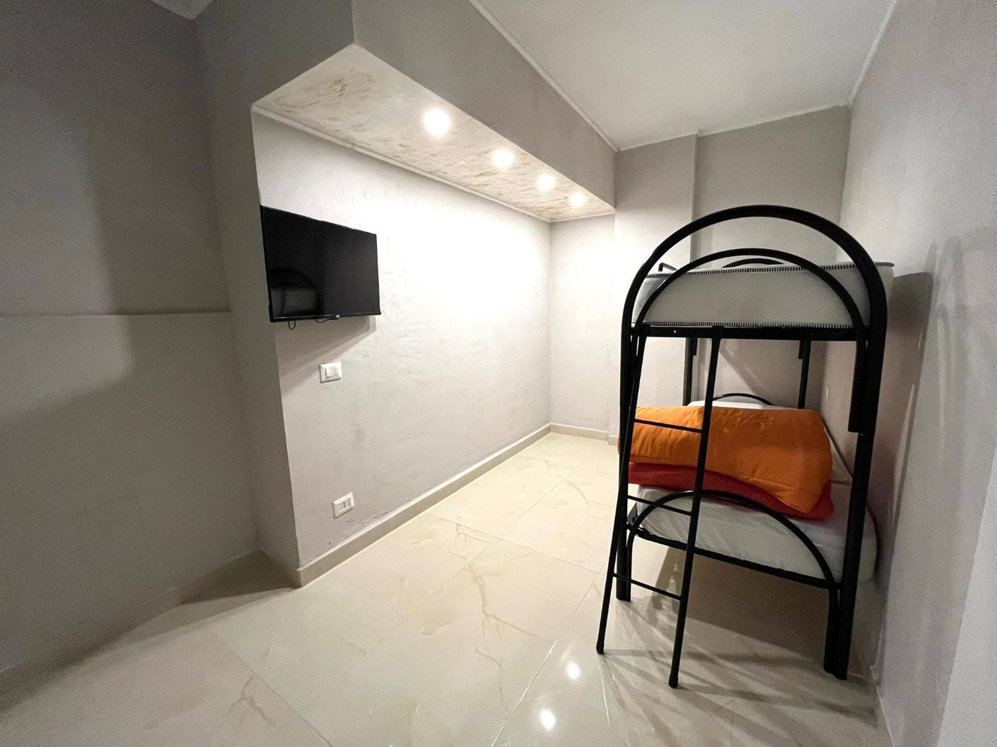Holiday-Caroline Apartment ポンペイ エクステリア 写真